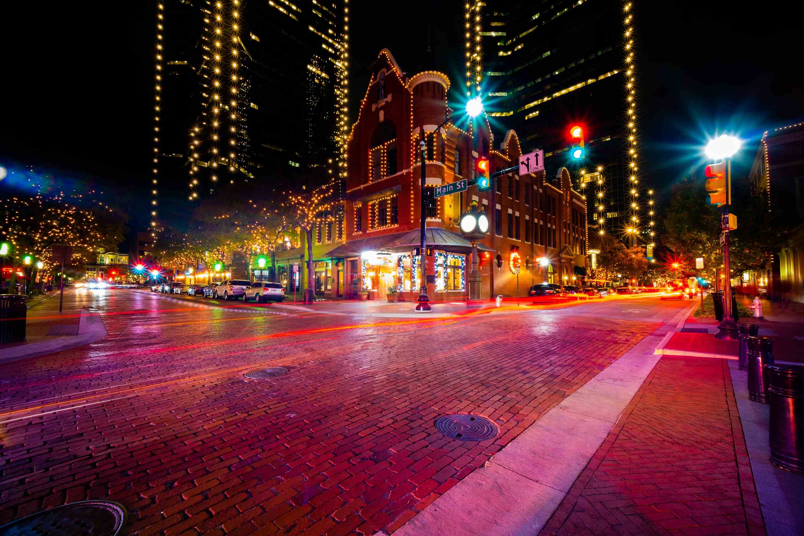 Downtown Fort Worth street represented by Fort Worth motorcycle accident lawyers.